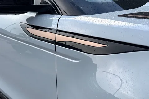 KT74VXS Land Rover Range Rover Evoque 2.0 D200 Dynamic HSE 5dr Thumbnail #35