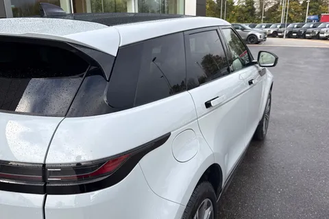 KT74VXS Land Rover Range Rover Evoque 2.0 D200 Dynamic HSE 5dr Thumbnail #36