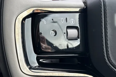 KT74VXS Land Rover Range Rover Evoque 2.0 D200 Dynamic HSE 5dr Thumbnail #47