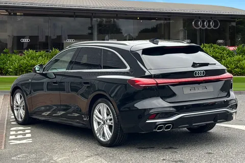 Audi A5 Avant 2.0 TDI S line S Tronic Euro 6 (s/s) 5dr Thumbnail #3