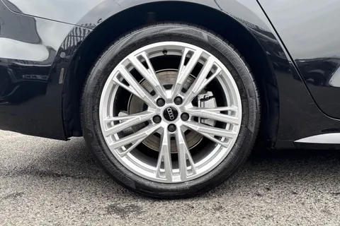 Audi A5 Avant 2.0 TDI S line S Tronic Euro 6 (s/s) 5dr Thumbnail #12