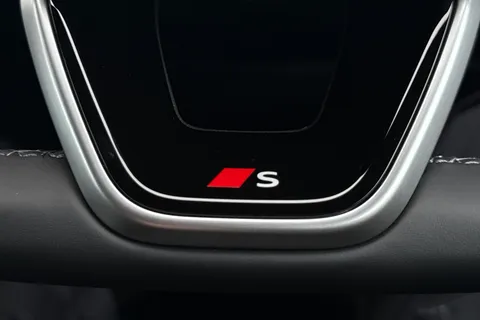 Audi A5 Avant 2.0 TDI S line S Tronic Euro 6 (s/s) 5dr Thumbnail #39