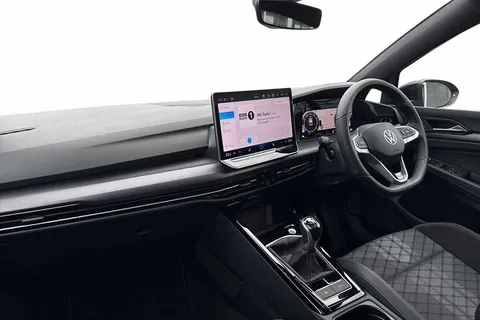 KY24RXD Volkswagen Golf 1.5TSI 150PS Hatch ⭐Black Pack, Sunroof, DCC, Keyless, Winter Pack, Towbar⭐ Thumbnail #3