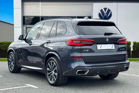 WK20ZVJ BMW X5 3.0 30d M Sport Auto xDrive Euro 6 (s/s) 5dr Thumbnail #3