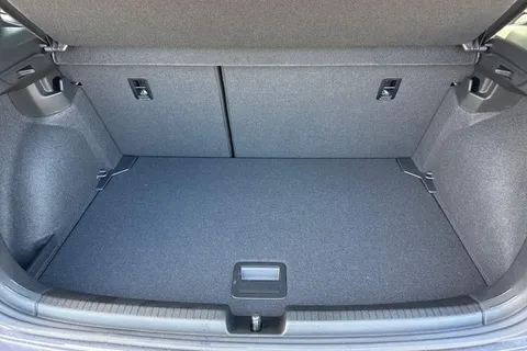  Volkswagen Polo 2.0 TSI GTI DSG Euro 6 (s/s) 5dr Thumbnail #10