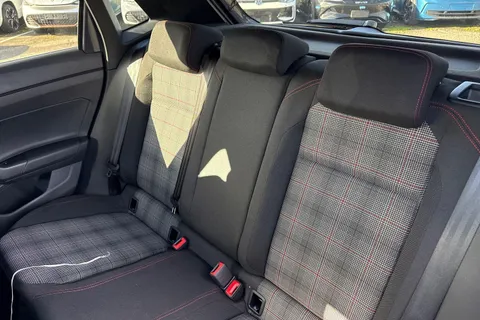  Volkswagen Polo 2.0 TSI GTI DSG Euro 6 (s/s) 5dr Thumbnail #14