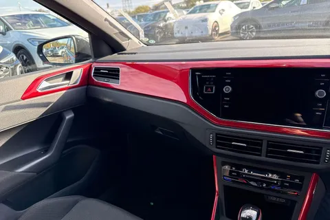  Volkswagen Polo 2.0 TSI GTI DSG Euro 6 (s/s) 5dr Thumbnail #15