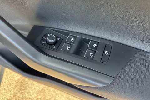  Volkswagen Polo 2.0 TSI GTI DSG Euro 6 (s/s) 5dr Thumbnail #18