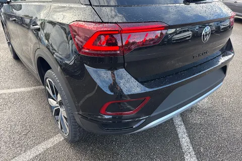  Volkswagen T-Roc 1.0 TSI Style Design Euro 6 (s/s) 5dr Thumbnail #8