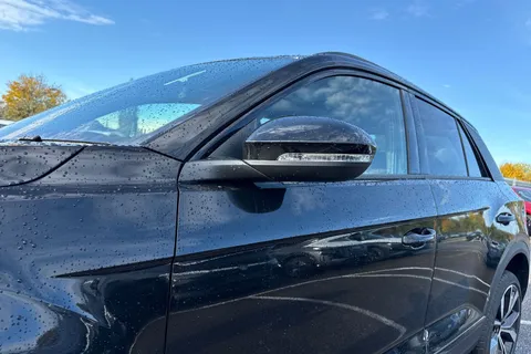  Volkswagen T-Roc 1.0 TSI Style Design Euro 6 (s/s) 5dr Thumbnail #26