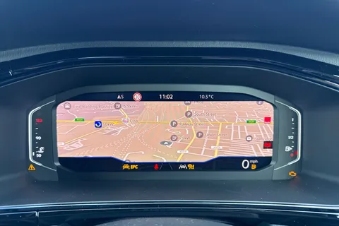  Volkswagen T-Roc 1.0 TSI Style Design Euro 6 (s/s) 5dr Thumbnail #38