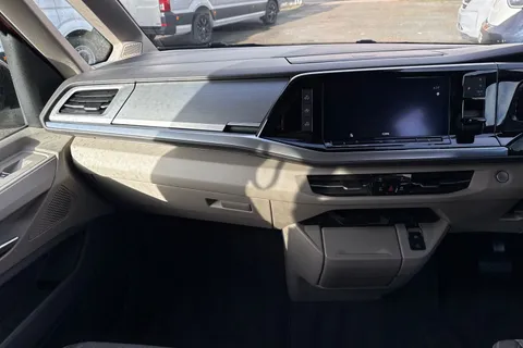 PK25AOC Volkswagen California Ocean 245 PS 1.5 eHybrid 6-Speed DSG 4MOTION Thumbnail #20