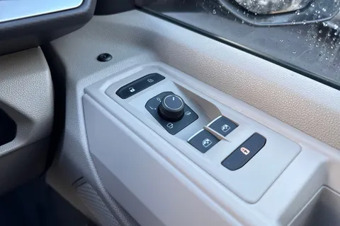 PK25AOC Volkswagen California Ocean 245 PS 1.5 eHybrid 6-Speed DSG 4MOTION Thumbnail #21