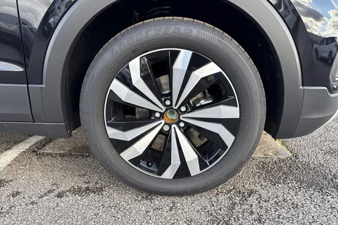  Volkswagen T-Cross 1.0 TSI Match DSG Euro 6 (s/s) 5dr Thumbnail #13