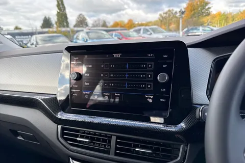  Volkswagen T-Cross 1.0 TSI Match DSG Euro 6 (s/s) 5dr Thumbnail #44