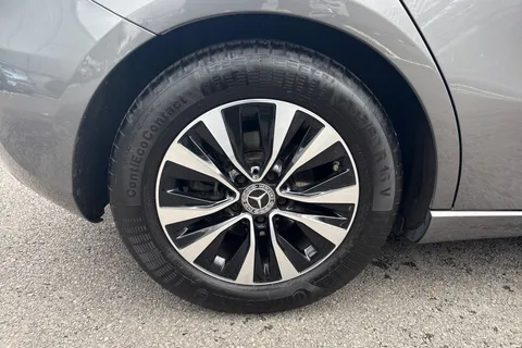 MW71TSZ Mercedes-Benz A Class 1.3 A180 SE Euro 6 (s/s) 5dr Thumbnail #7