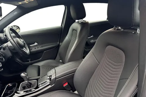 MW71TSZ Mercedes-Benz A Class 1.3 A180 SE Euro 6 (s/s) 5dr Thumbnail #11