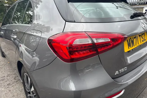 16 of 50 for Mercedes-Benz A Class 1.3 A180 SE Euro 6 (s/s) 5dr