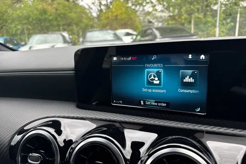 35 of 50 for Mercedes-Benz A Class 1.3 A180 SE Euro 6 (s/s) 5dr