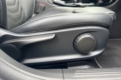 45 of 50 for Mercedes-Benz A Class 1.3 A180 SE Euro 6 (s/s) 5dr