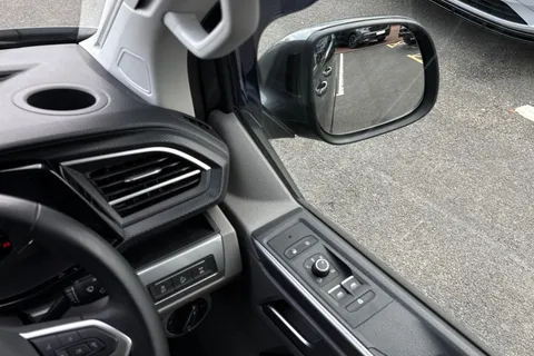 20 of 63 for Volkswagen California 2.0 TDI Ocean 204 4dr 4MOTION DSG-Diff Lock