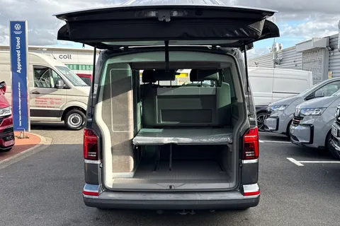 40 of 63 for Volkswagen California 2.0 TDI Ocean 204 4dr 4MOTION DSG-Diff Lock