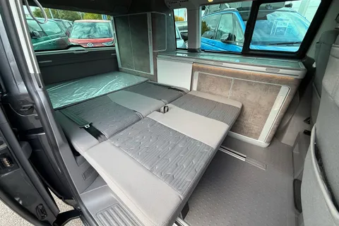 54 of 63 for Volkswagen California 2.0 TDI Ocean 204 4dr 4MOTION DSG-Diff Lock