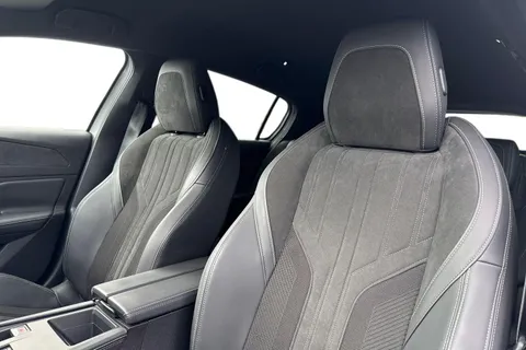 DF24HFP PEUGEOT 308 1.6 12.4kWh GT e-EAT Euro 6 (s/s) 5dr Thumbnail #16