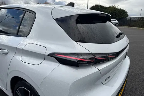 DF24HFP PEUGEOT 308 1.6 12.4kWh GT e-EAT Euro 6 (s/s) 5dr Thumbnail #32