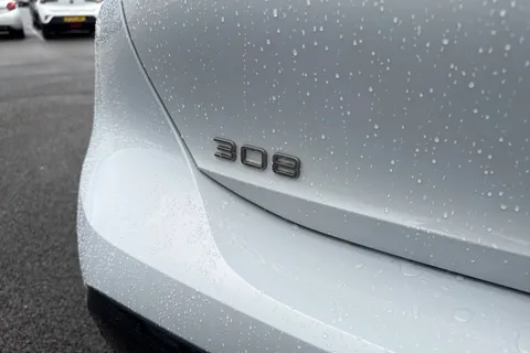 DF24HFP PEUGEOT 308 1.6 12.4kWh GT e-EAT Euro 6 (s/s) 5dr Thumbnail #34