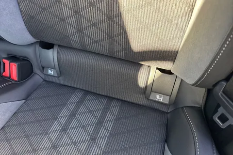 CX24WWJ Volkswagen Golf 1.5 eTSI 150 R-Line 5dr DSG ⭐Sunroof, Winter Pack, 18 Bergamo Alloys ⭐ Thumbnail #35