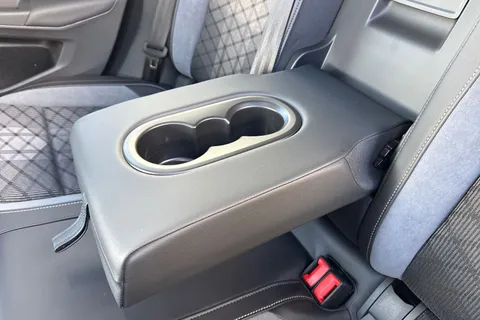 CX24WWJ Volkswagen Golf 1.5 eTSI 150 R-Line 5dr DSG ⭐Sunroof, Winter Pack, 18 Bergamo Alloys ⭐ Thumbnail #37