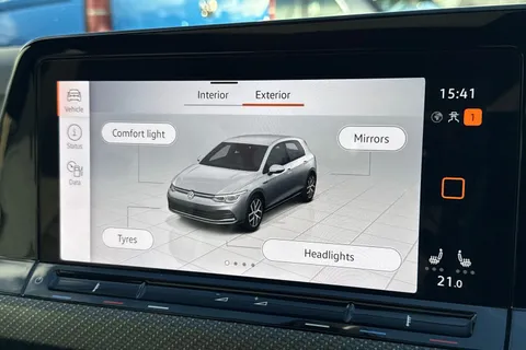 CX24WWJ Volkswagen Golf 1.5 eTSI 150 R-Line 5dr DSG ⭐Sunroof, Winter Pack, 18 Bergamo Alloys ⭐ Thumbnail #52