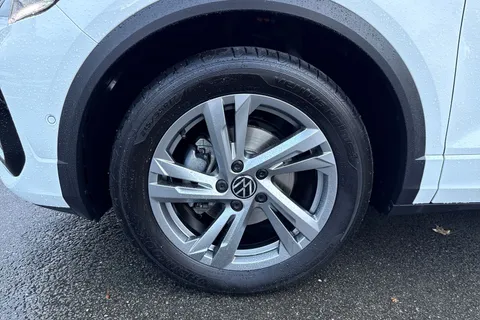 YT24MYC Volkswagen T-Roc 1.5 TSI R-Line 5dr DSG | Heated Seats | Navigation Thumbnail #14