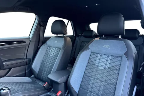 YT24MYC Volkswagen T-Roc 1.5 TSI R-Line 5dr DSG | Heated Seats | Navigation Thumbnail #17