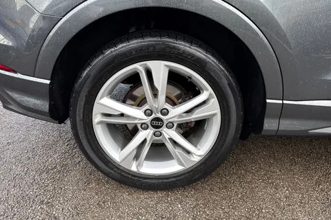 GF23ECV Audi Q3 1.5 TFSI CoD 35 S line S Tronic Euro 6 (s/s) 5dr Thumbnail #14