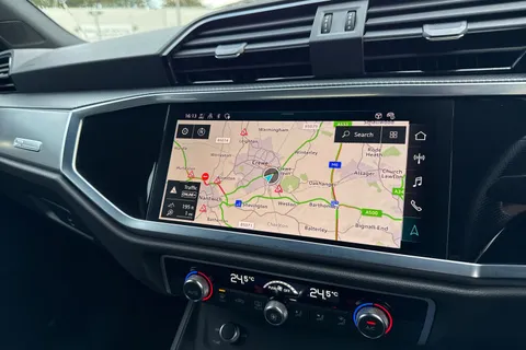 GF23ECV Audi Q3 1.5 TFSI CoD 35 S line S Tronic Euro 6 (s/s) 5dr Thumbnail #39