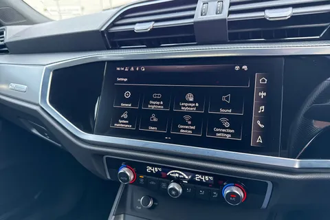 GF23ECV Audi Q3 1.5 TFSI CoD 35 S line S Tronic Euro 6 (s/s) 5dr Thumbnail #47