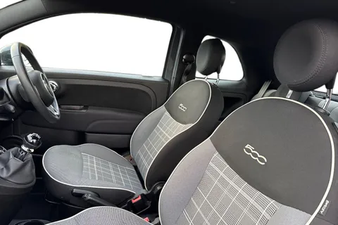 16 of 44 for FIAT 500 1.2 Lounge Euro 6 (s/s) 3dr