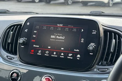 17 of 44 for FIAT 500 1.2 Lounge Euro 6 (s/s) 3dr