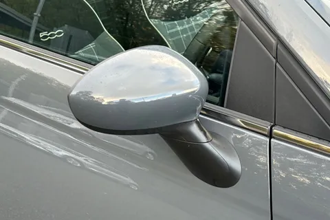 27 of 44 for FIAT 500 1.2 Lounge Euro 6 (s/s) 3dr