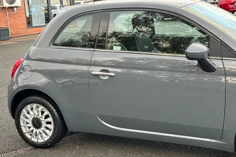 29 of 44 for FIAT 500 1.2 Lounge Euro 6 (s/s) 3dr