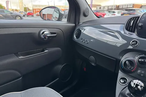 37 of 44 for FIAT 500 1.2 Lounge Euro 6 (s/s) 3dr