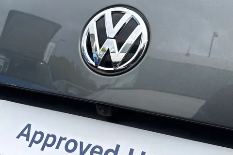 33 of 57 for Volkswagen Transporter 2.0 TDI 110 Highline Camper King 4 Berth Camper Conversion