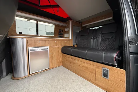 43 of 57 for Volkswagen Transporter 2.0 TDI 110 Highline Camper King 4 Berth Camper Conversion