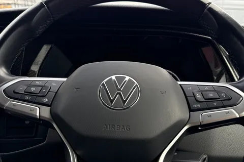 52 of 57 for Volkswagen Transporter 2.0 TDI 110 Highline Camper King 4 Berth Camper Conversion