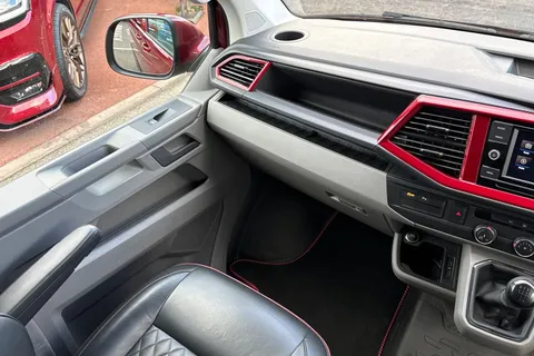 RK71VSG Volkswagen Transporter 2.0 TDI 110 Highline Camper King 4 Berth Camper Conversion Thumbnail #20