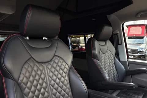 RK71VSG Volkswagen Transporter 2.0 TDI 110 Highline Camper King 4 Berth Camper Conversion Thumbnail #24