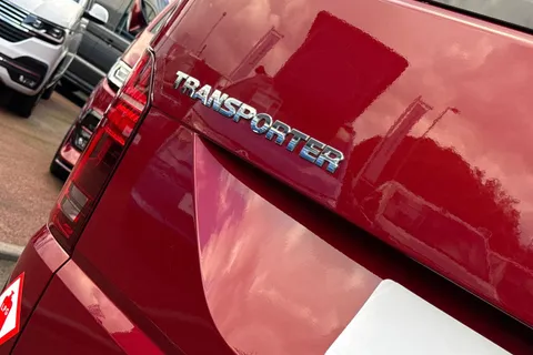 RK71VSG Volkswagen Transporter 2.0 TDI 110 Highline Camper King 4 Berth Camper Conversion Thumbnail #33