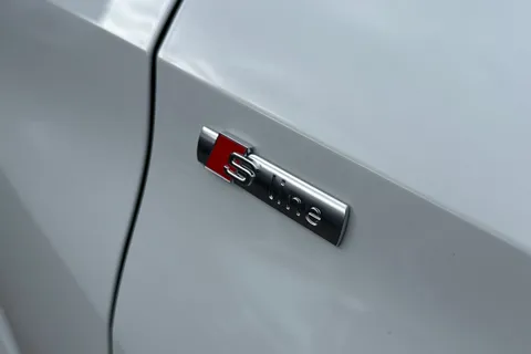  Audi A3 2.0 TDI Black Edition Sportback S Tronic Euro 6 (s/s) 5dr Thumbnail #25